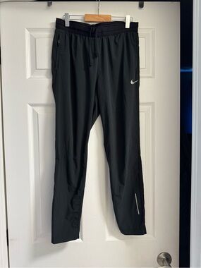 Nike Women’s 7/8 pants